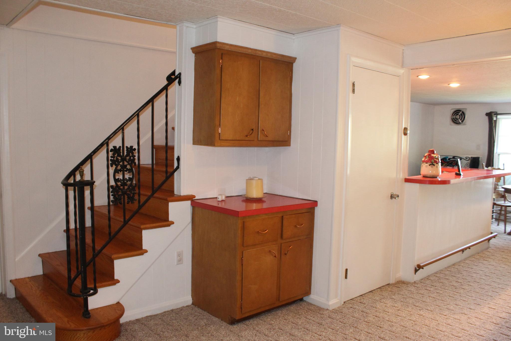 SCHOOL LANE HILLS - Residential