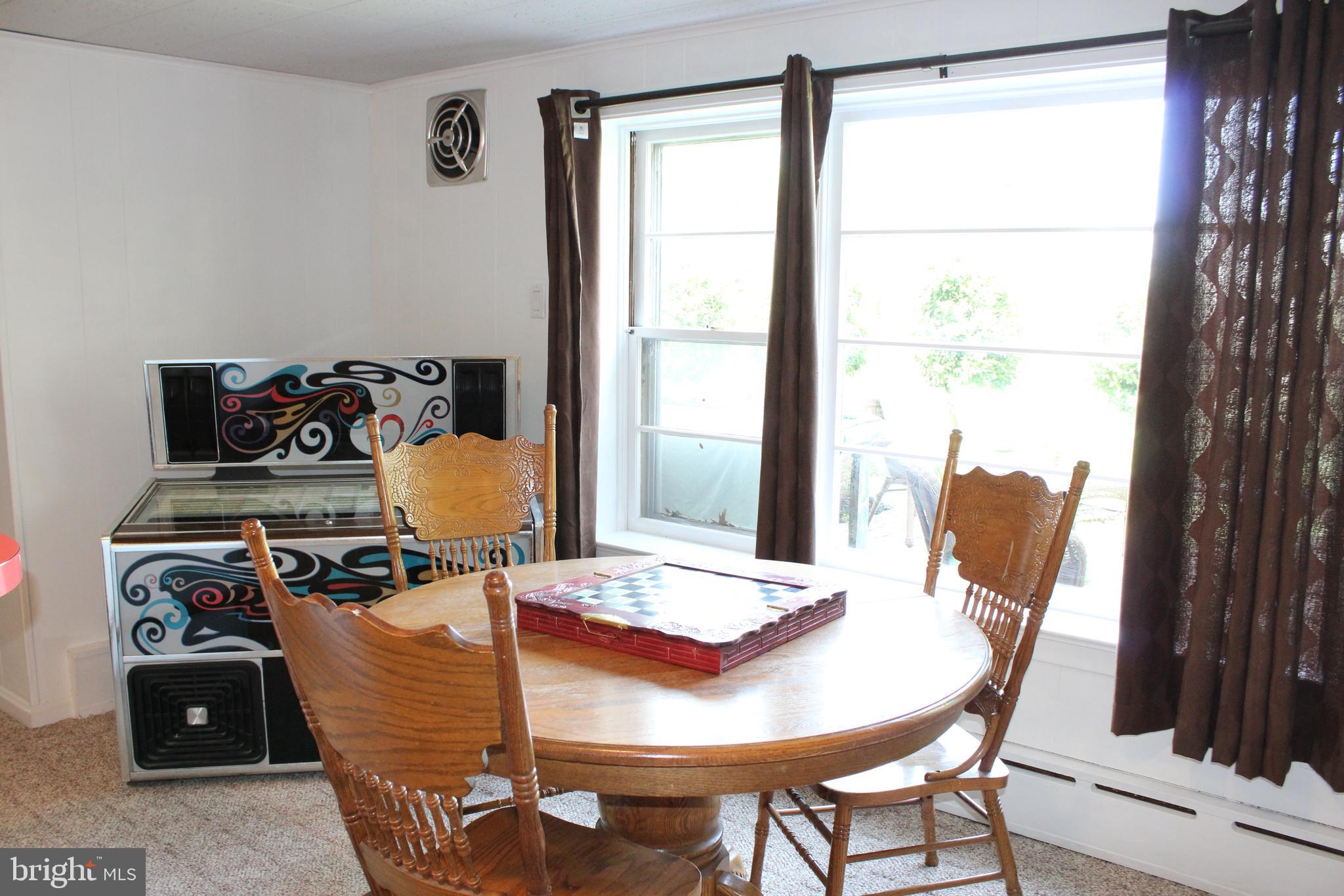 SCHOOL LANE HILLS - Residential