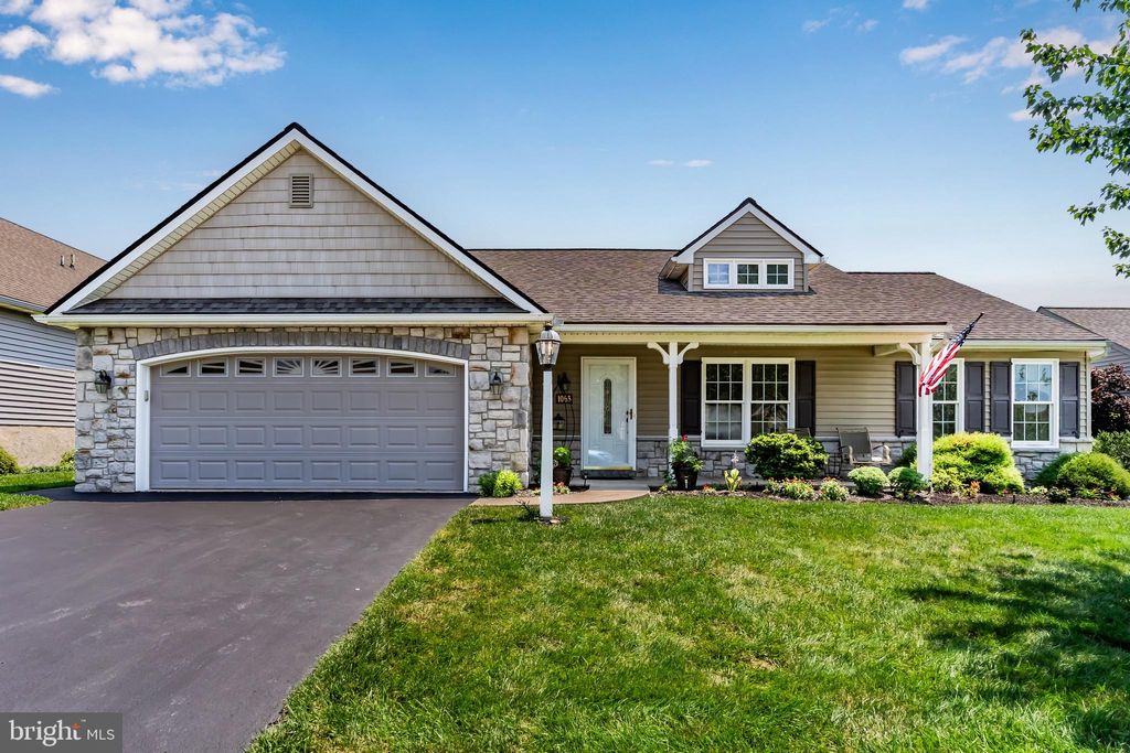 Photo of 1065 Cambridge Drive, MANHEIM, PA 17545 (MLS # PALA2072612)