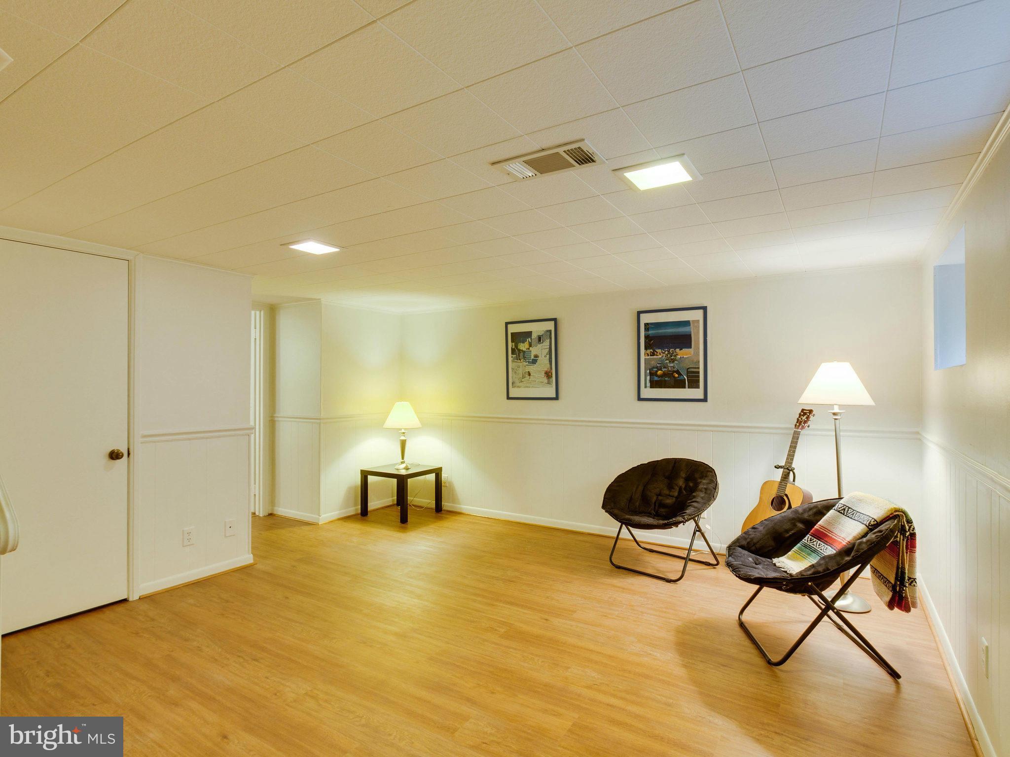 FAIRLINGTON MEADOWS - Residential