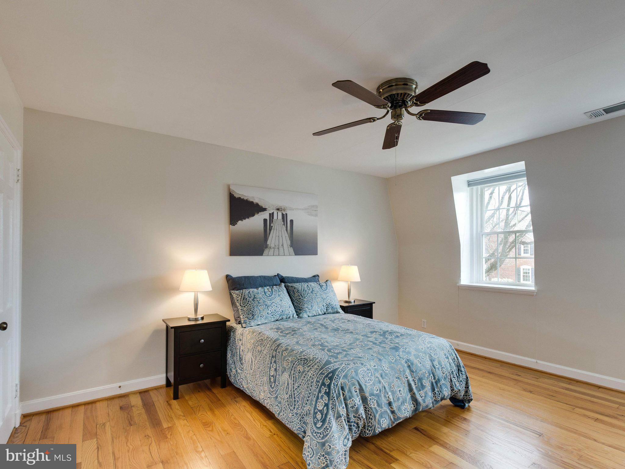 FAIRLINGTON MEADOWS - Residential