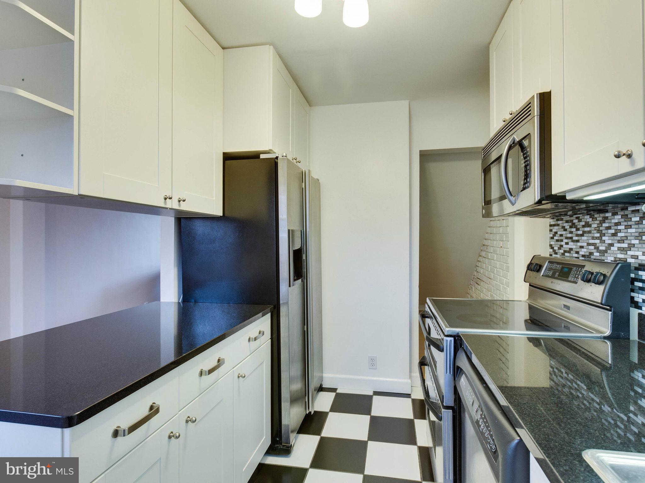 FAIRLINGTON MEADOWS - Residential