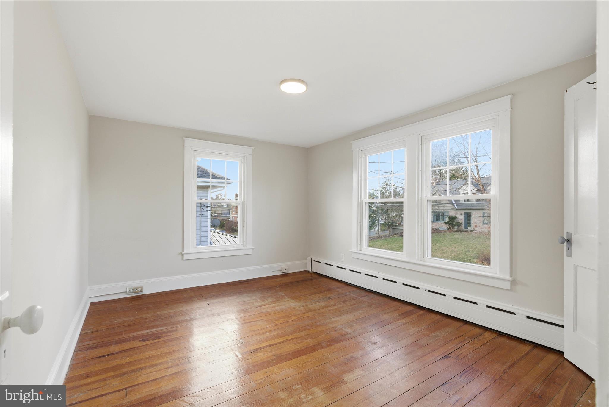 MANHEIM BOROUGH - Residential