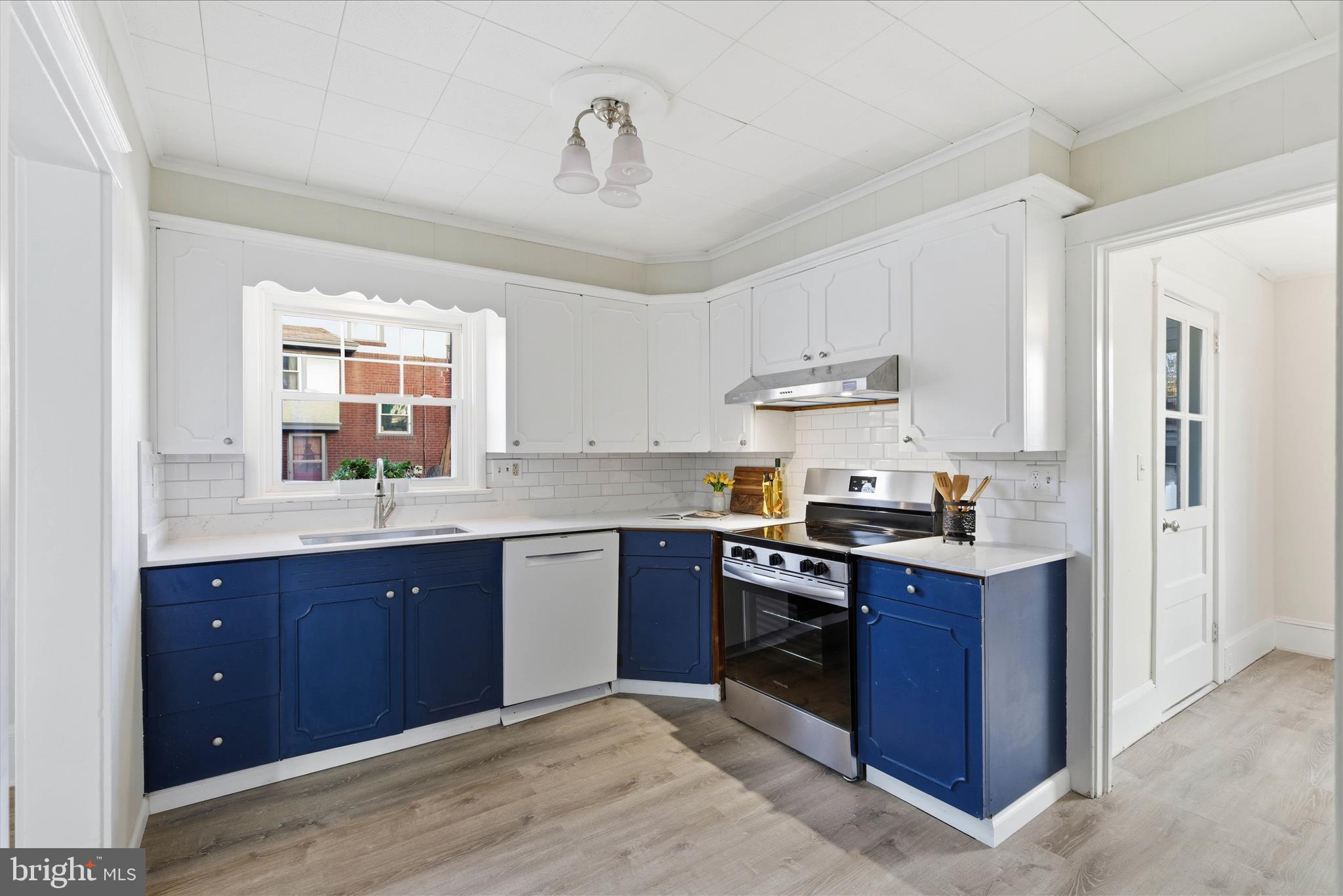 MANHEIM BOROUGH - Residential