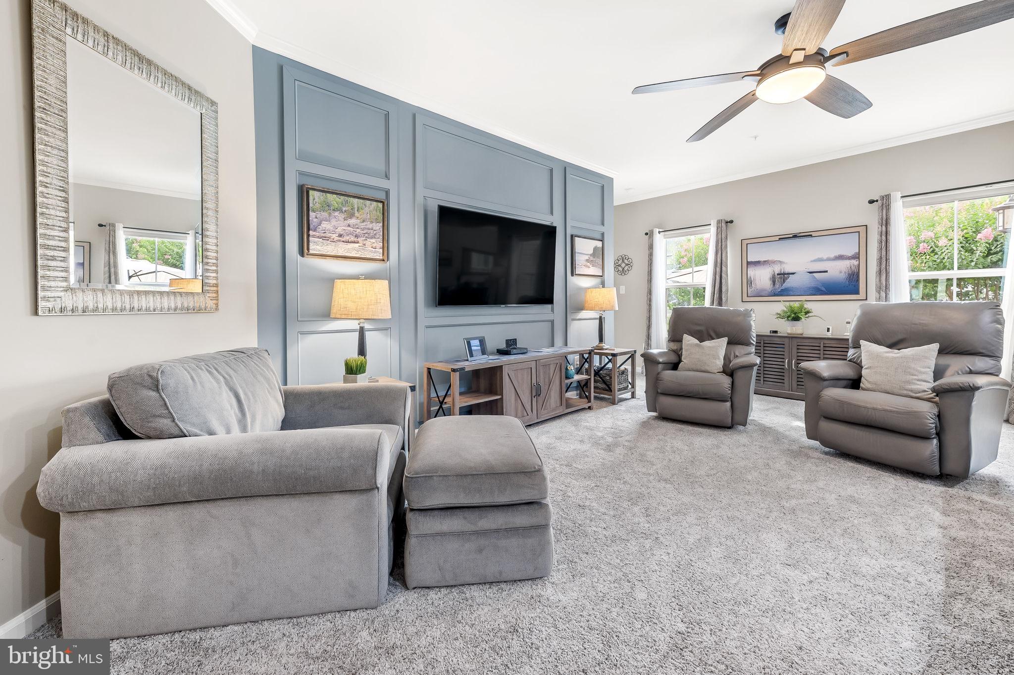 CREEKSIDE VILLAGE - Residential