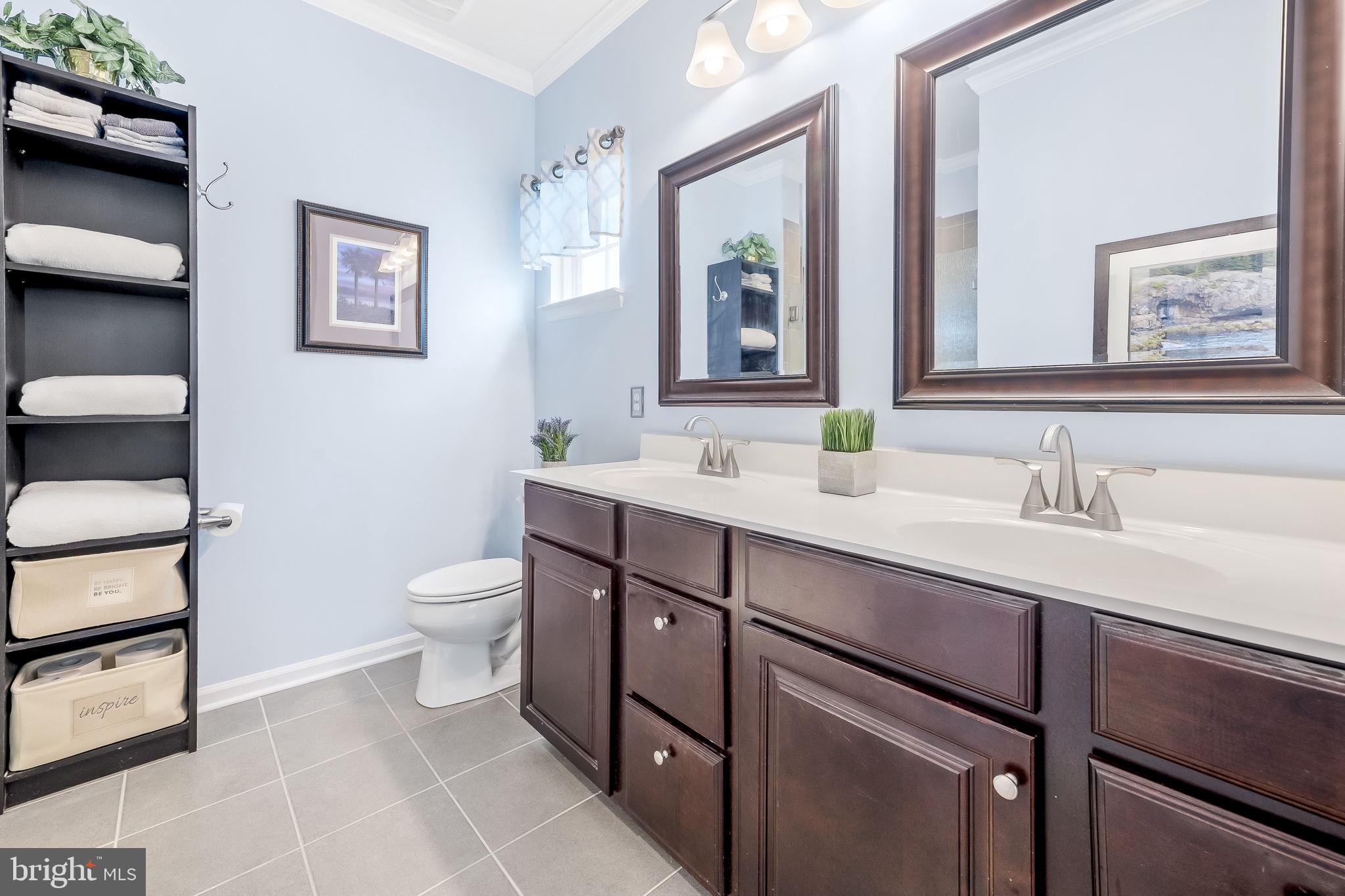 CREEKSIDE VILLAGE - Residential