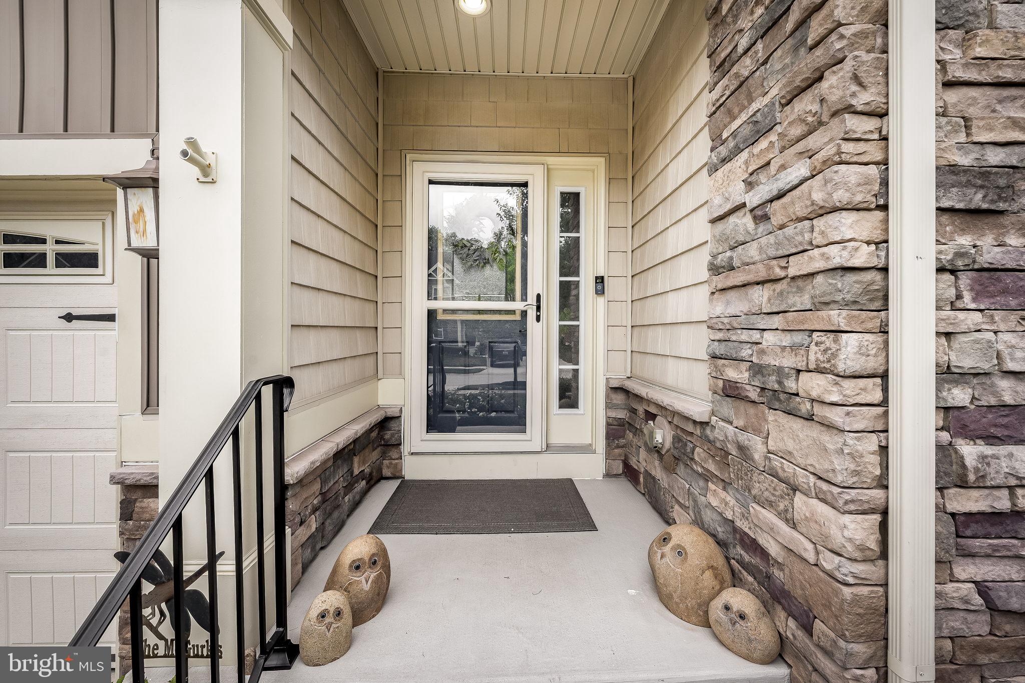 CREEKSIDE VILLAGE - Residential