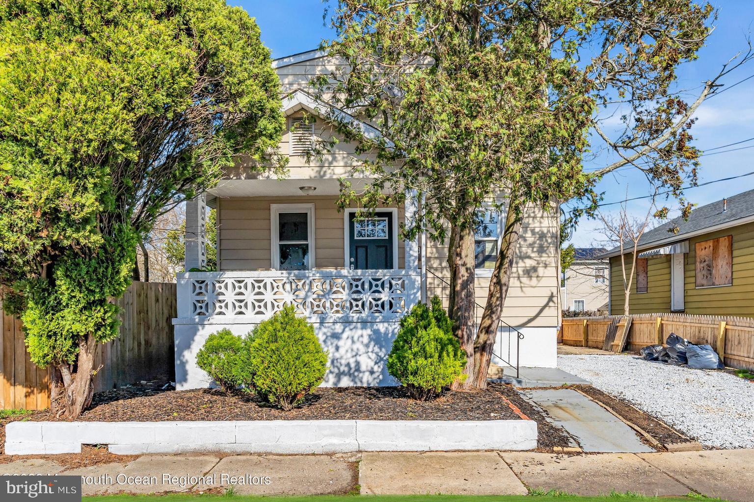 18 FISHER AVENUE