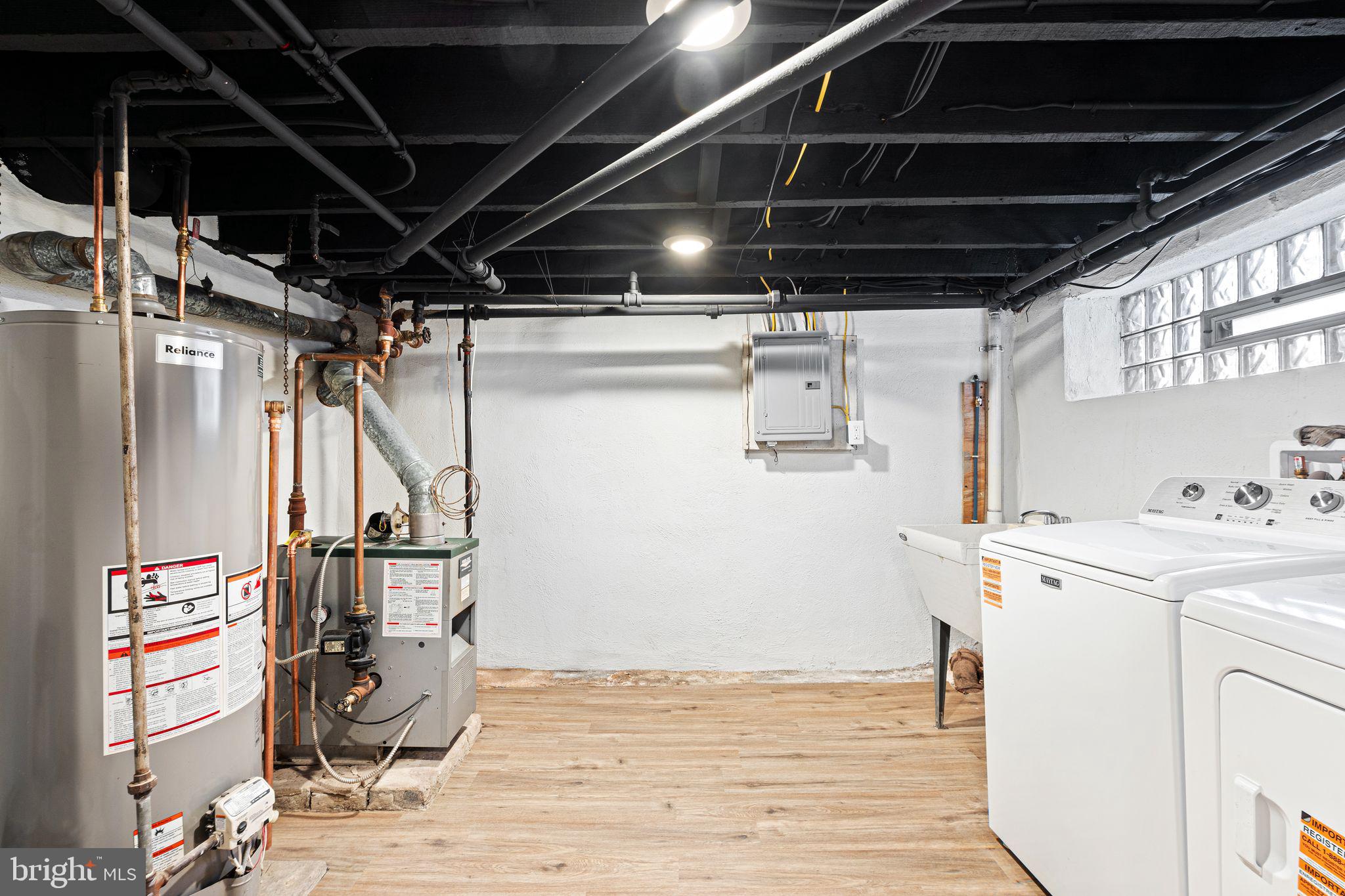 ROXBOROUGH - Residential