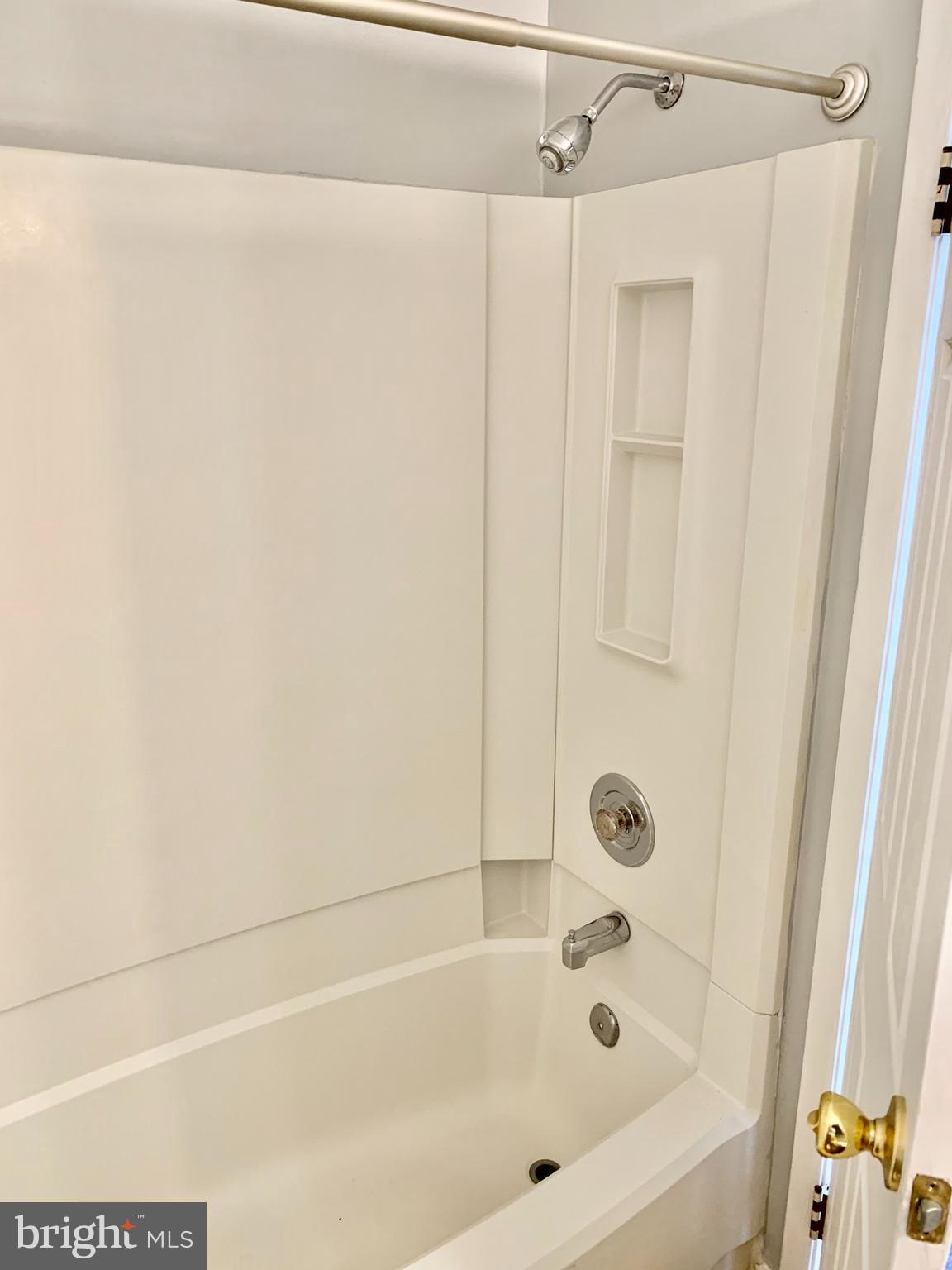 AMBERTOWNE - Residential