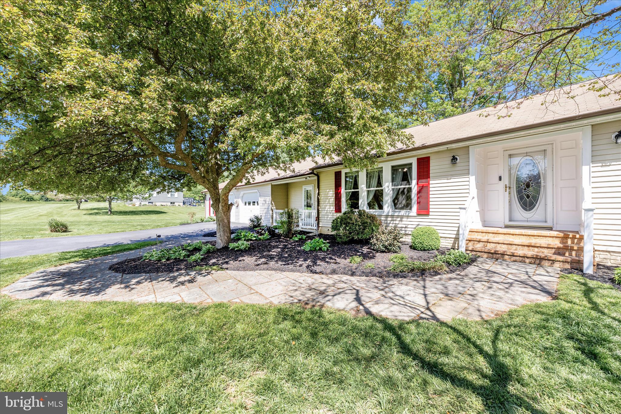 NEW DESIGN ACRES - Residential