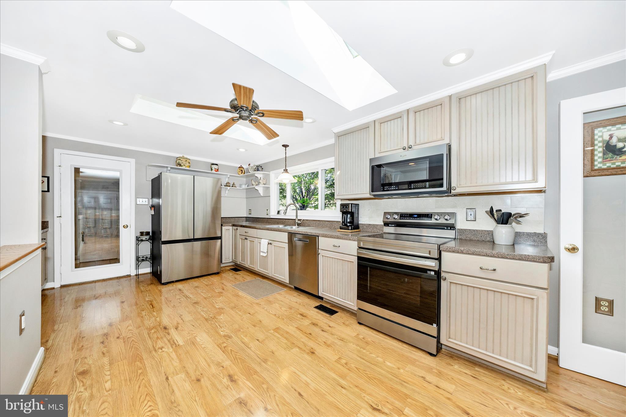 NEW DESIGN ACRES - Residential