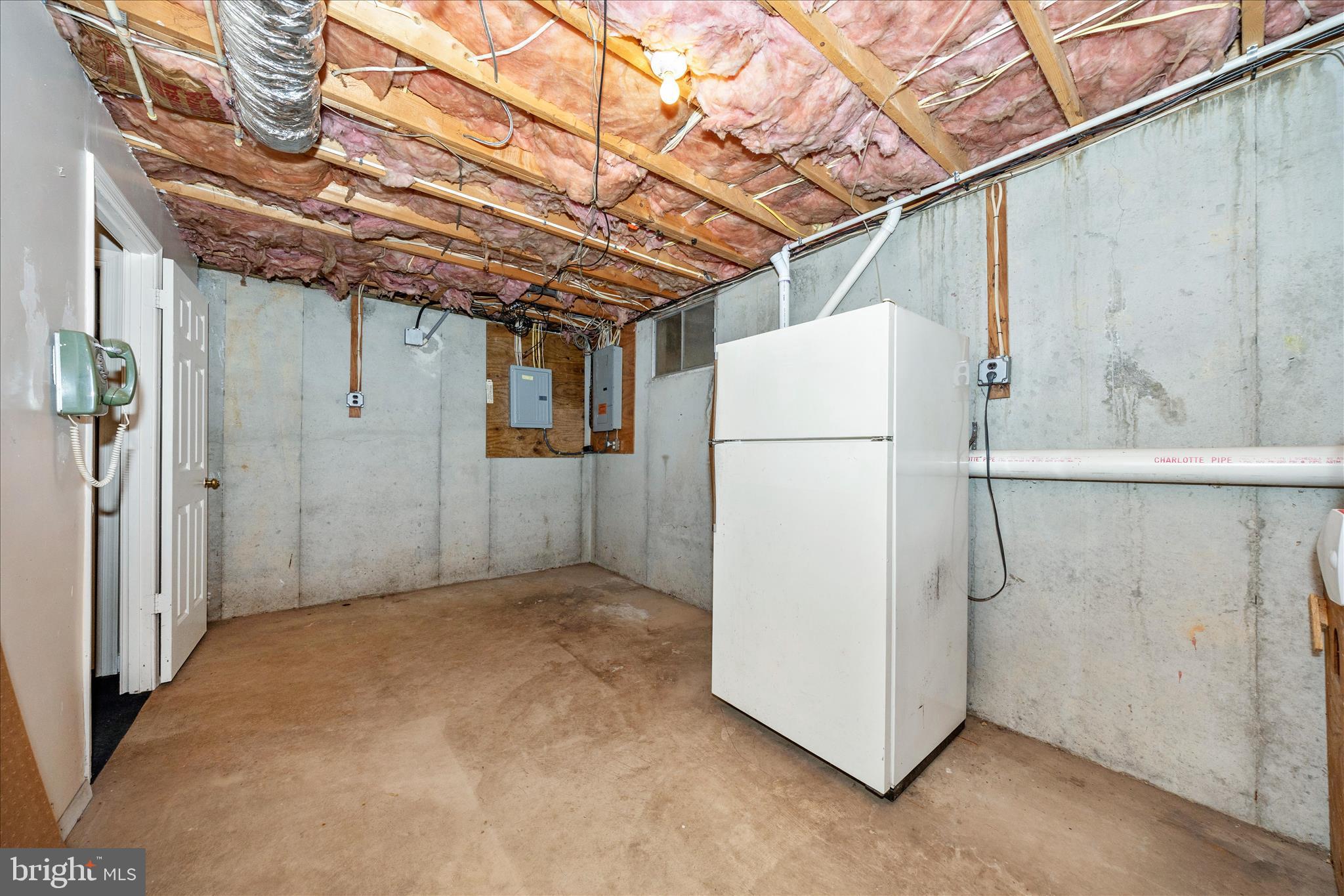 NEW DESIGN ACRES - Residential