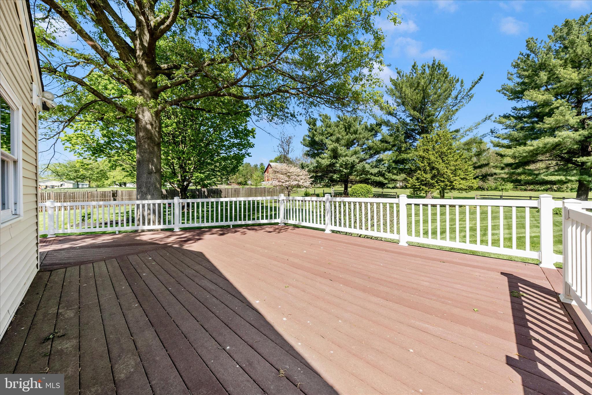 NEW DESIGN ACRES - Residential