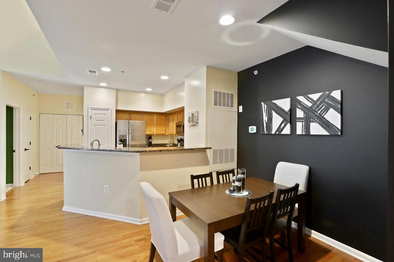 5142 BRITTNEY ELYSE CIRCLE UNIT M M