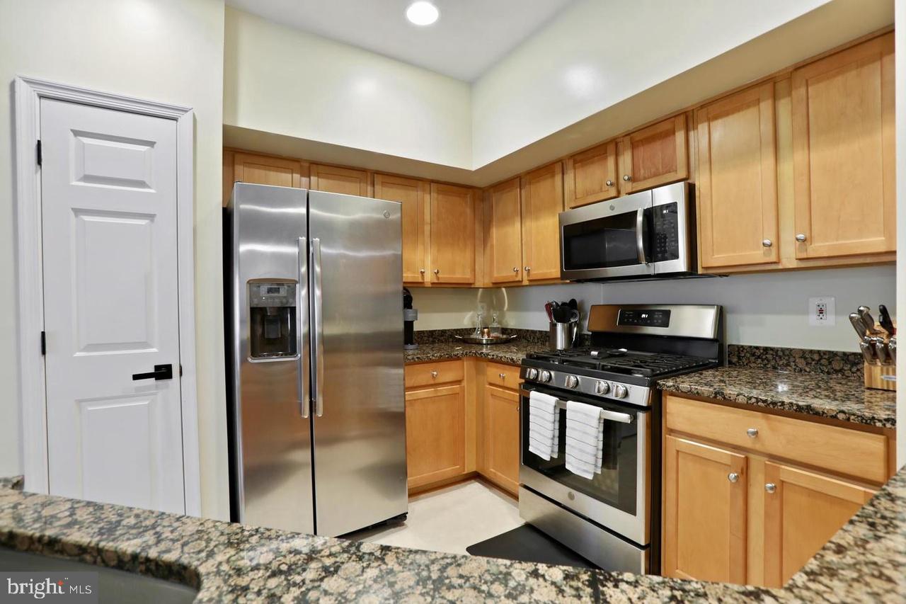 5142 BRITTNEY ELYSE CIRCLE UNIT M M