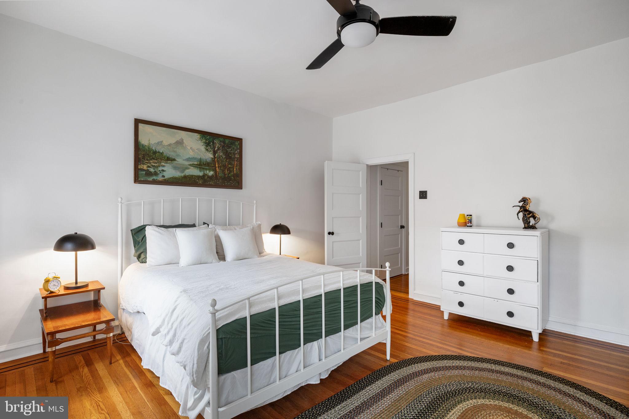 LOWER MOYAMENSING - Residential