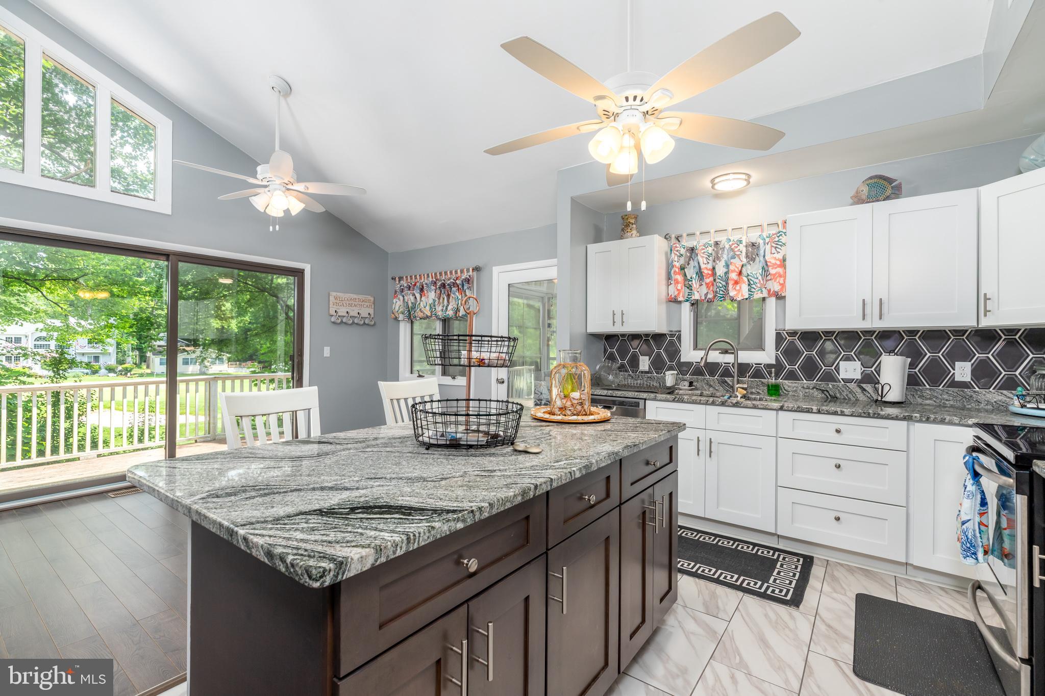 OCEAN PINES - BAY COLONY - Residential