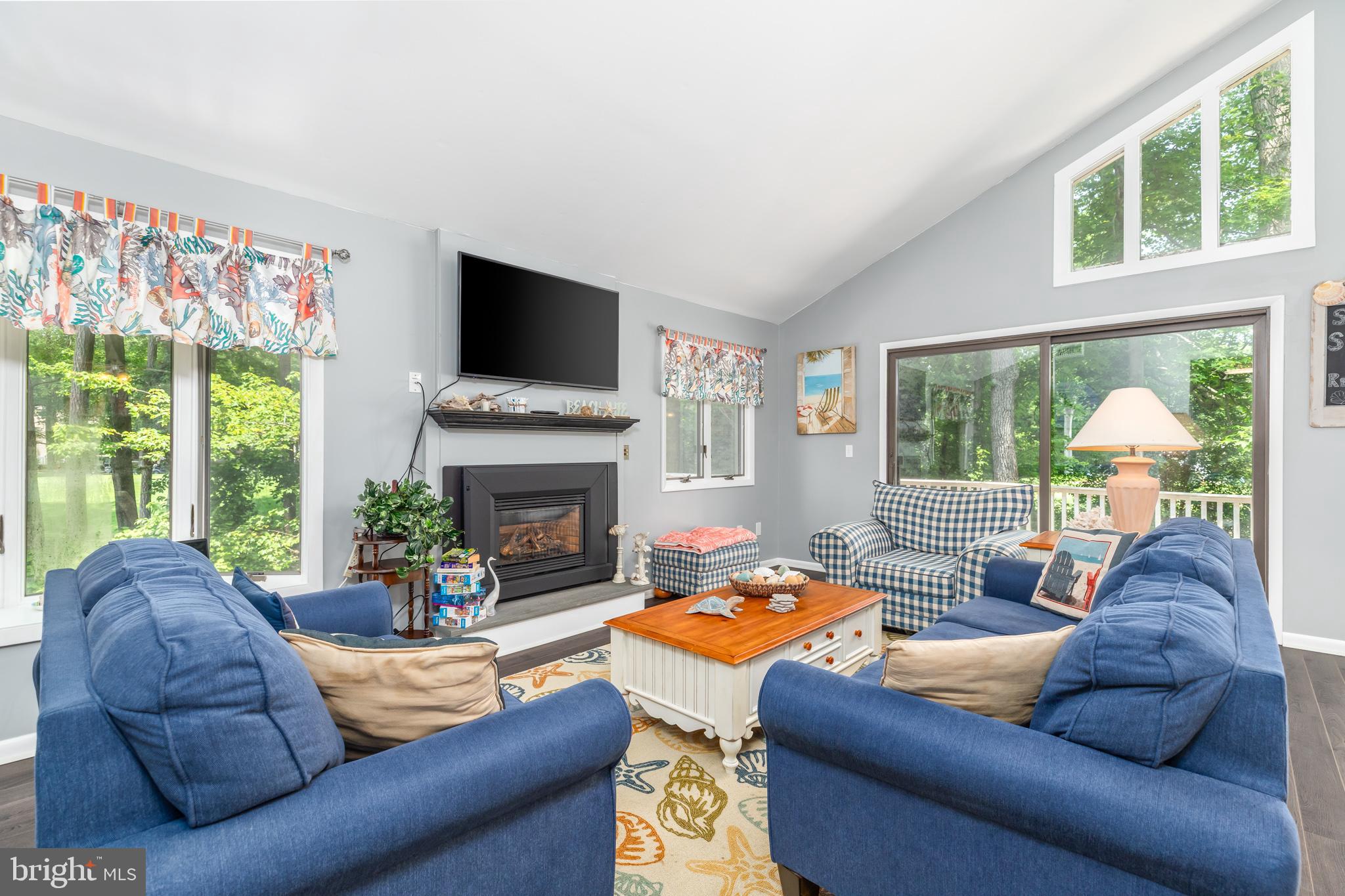 OCEAN PINES - BAY COLONY - Residential