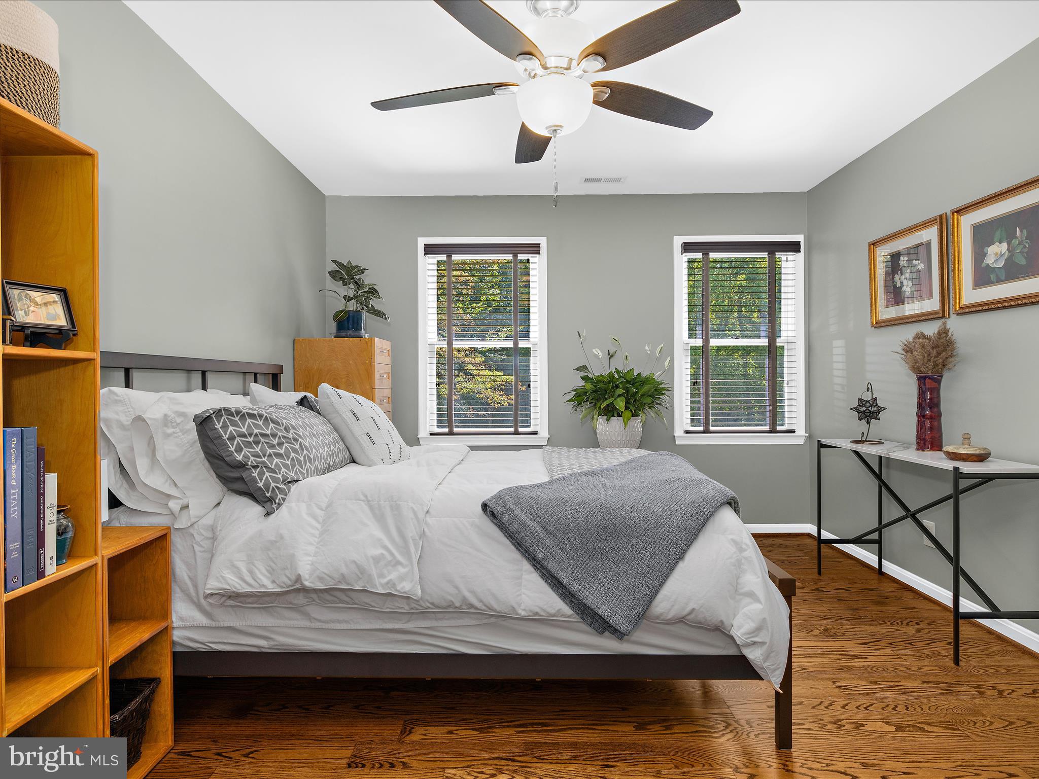 QUEEN ANNE ESTATES - Residential