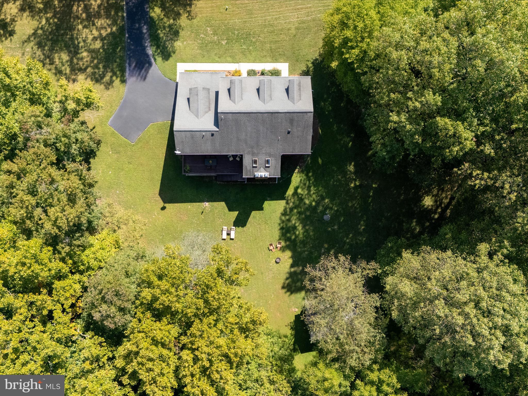 QUEEN ANNE ESTATES - Residential