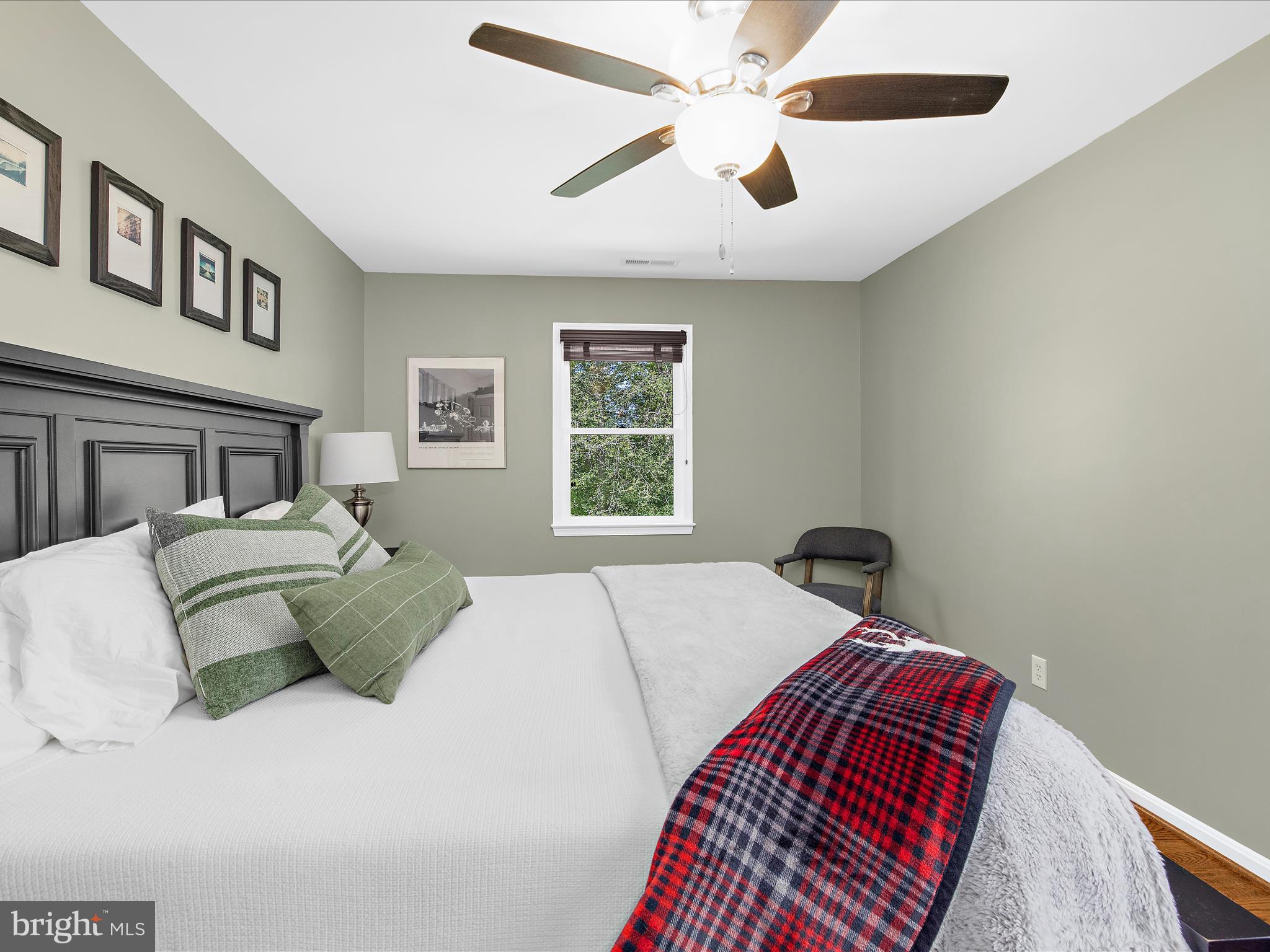 QUEEN ANNE ESTATES - Residential