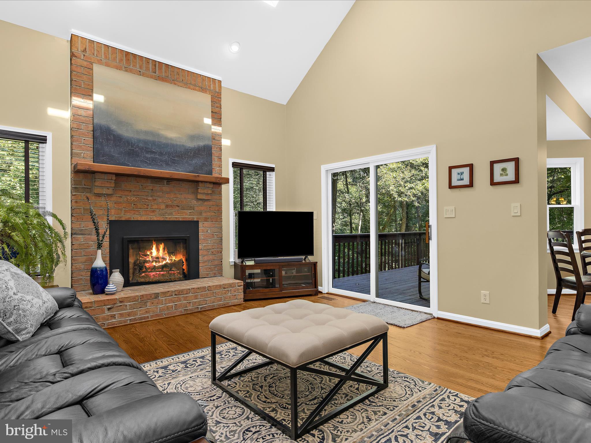 QUEEN ANNE ESTATES - Residential