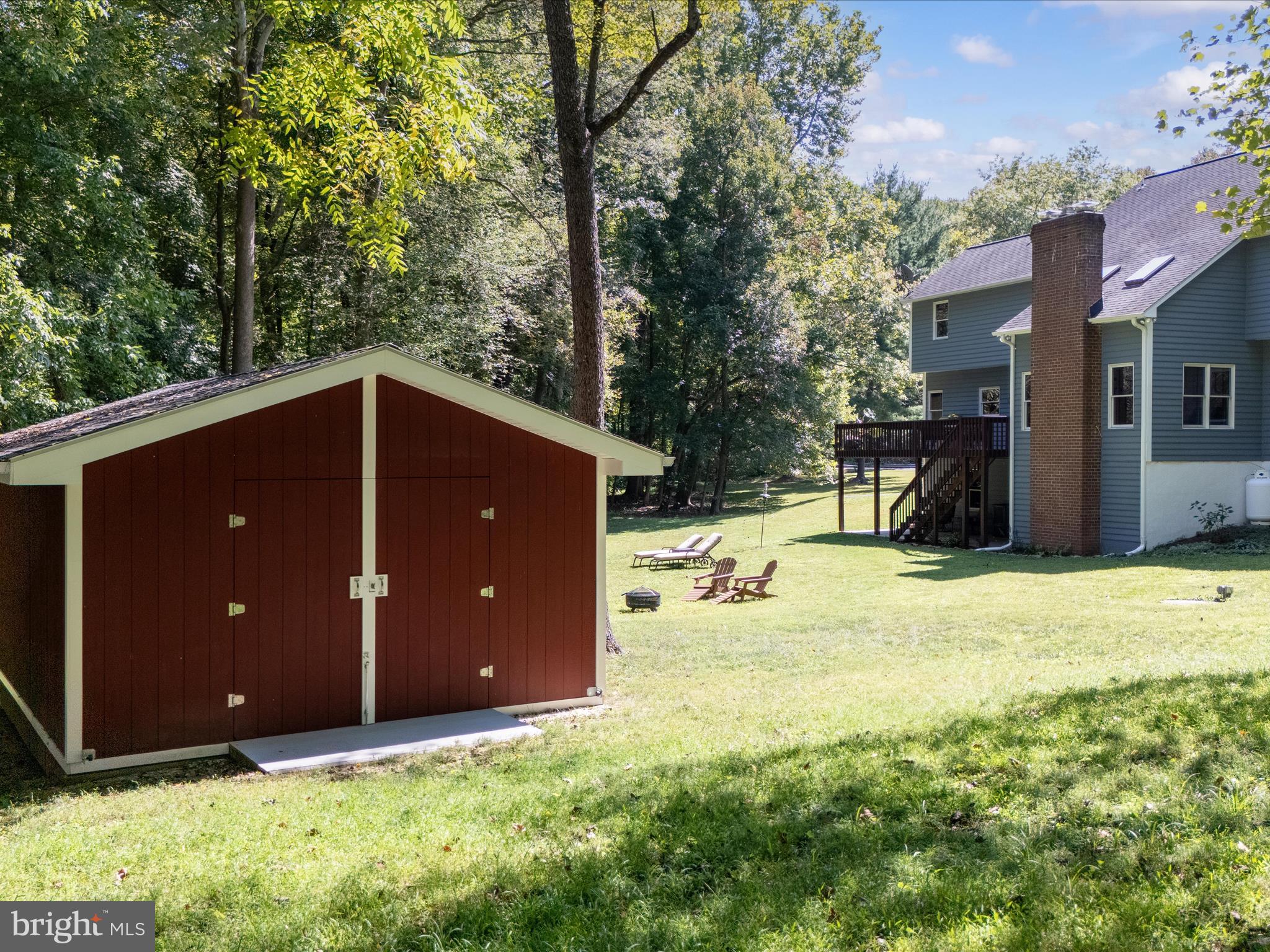 QUEEN ANNE ESTATES - Residential