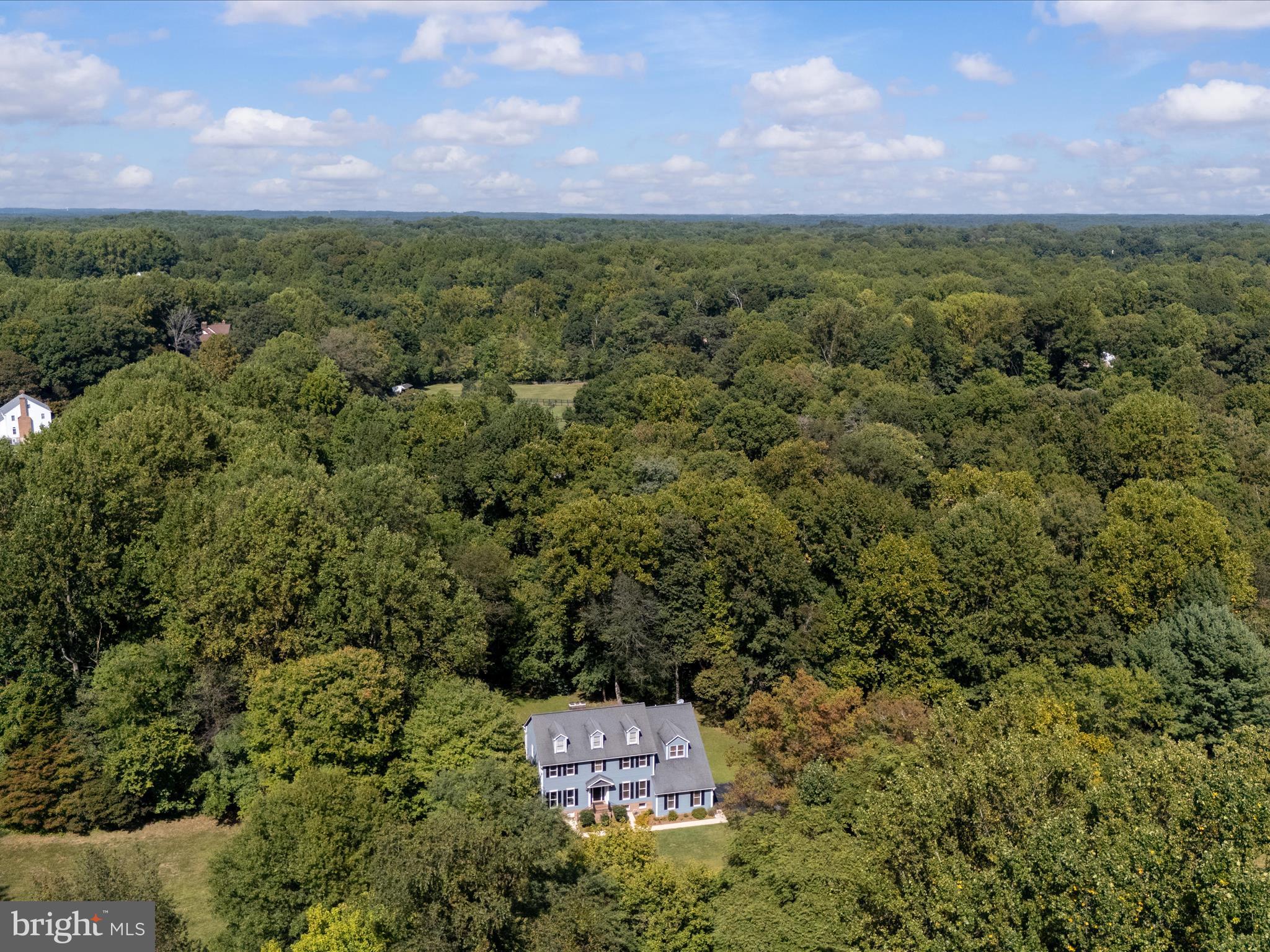 QUEEN ANNE ESTATES - Residential