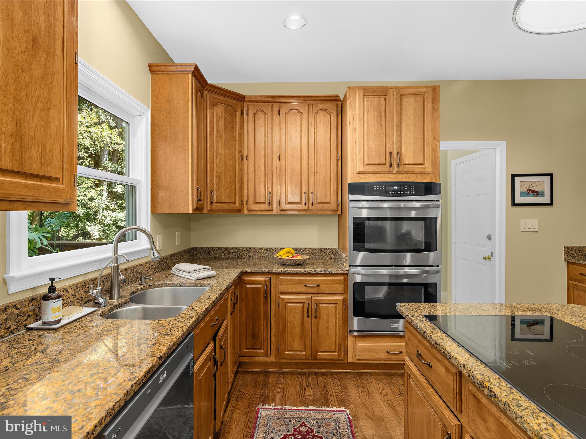 QUEEN ANNE ESTATES - Residential