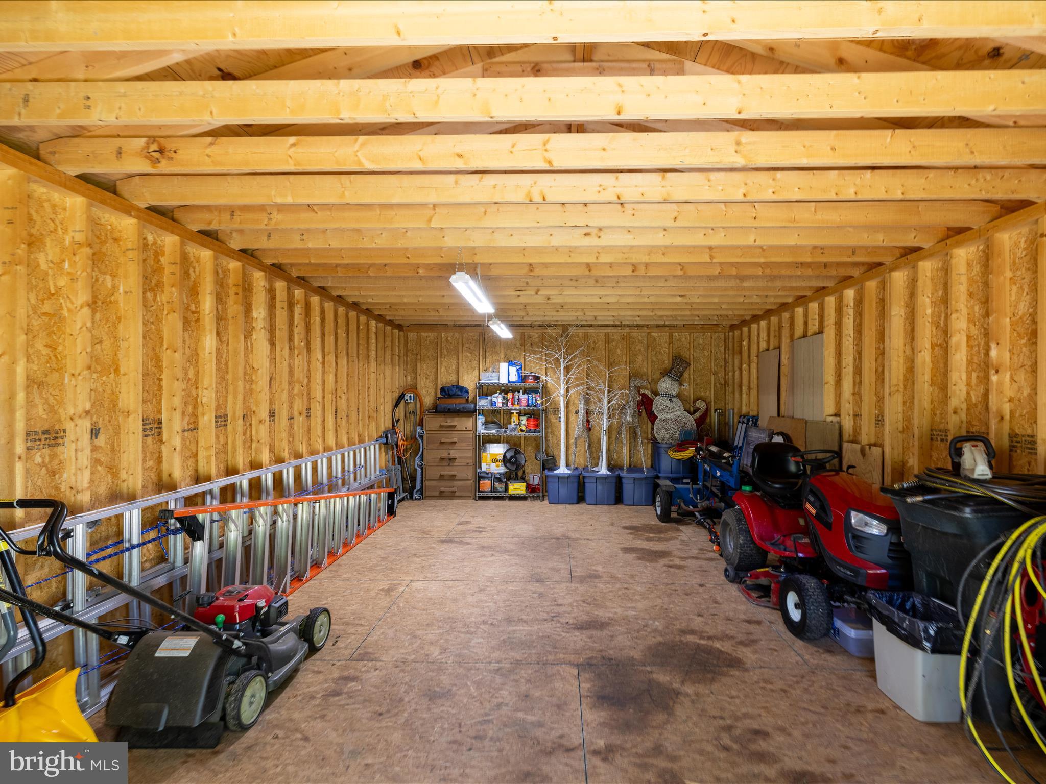 QUEEN ANNE ESTATES - Residential