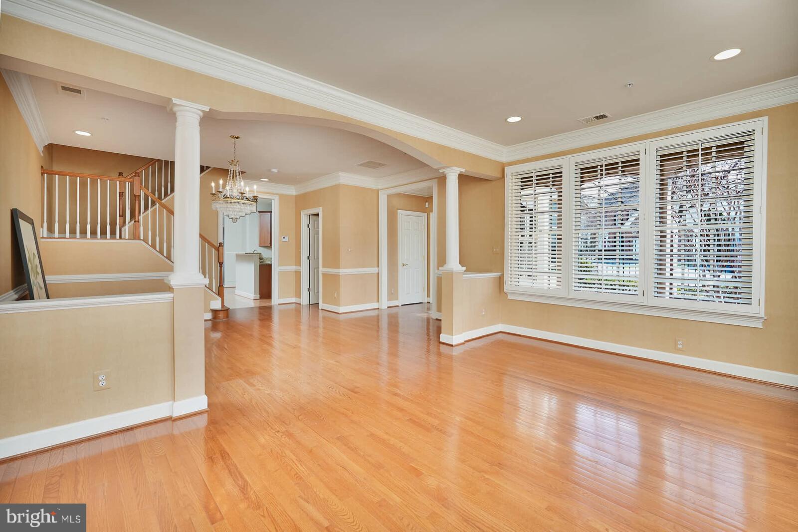 FALLSGROVE - Residential