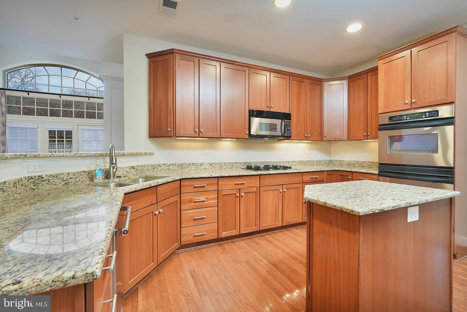 FALLSGROVE - Residential