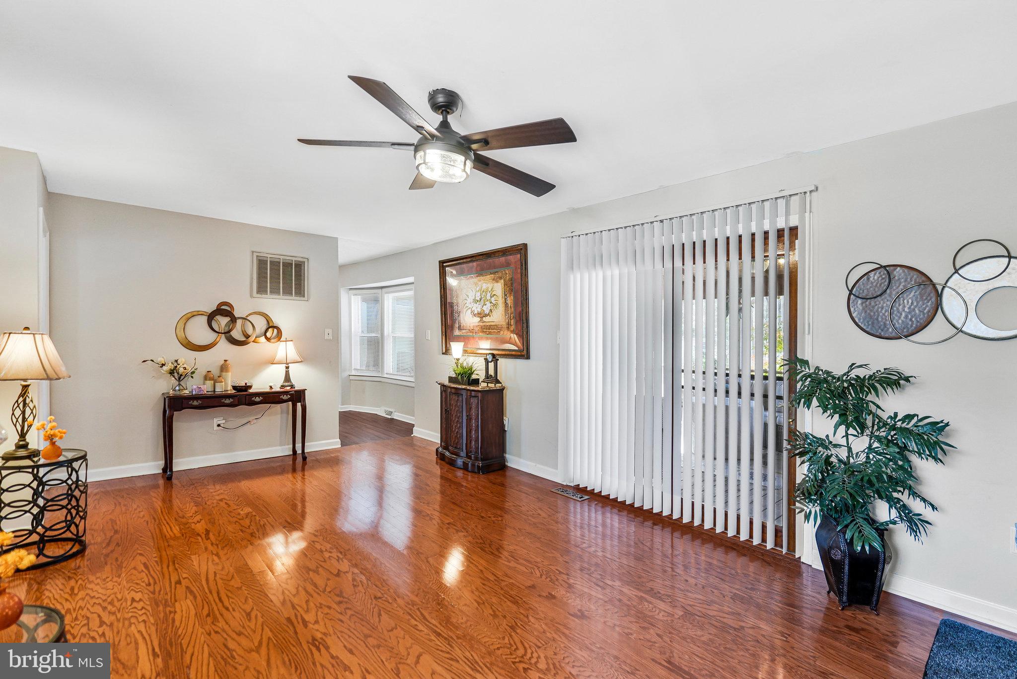 ROBIE MANOR SUB - Residential