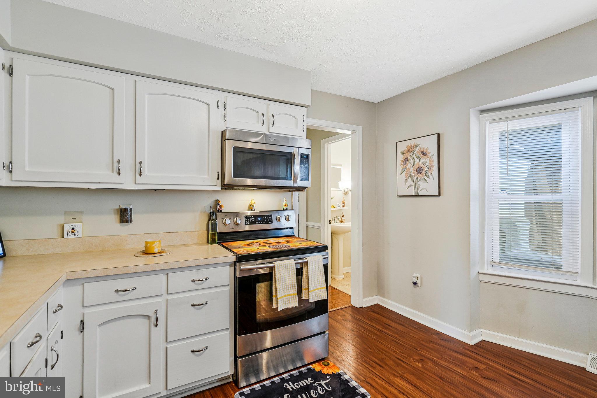 ROBIE MANOR SUB - Residential