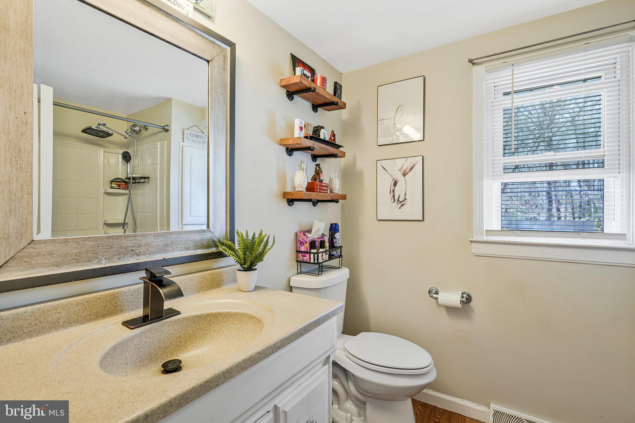 ROBIE MANOR SUB - Residential