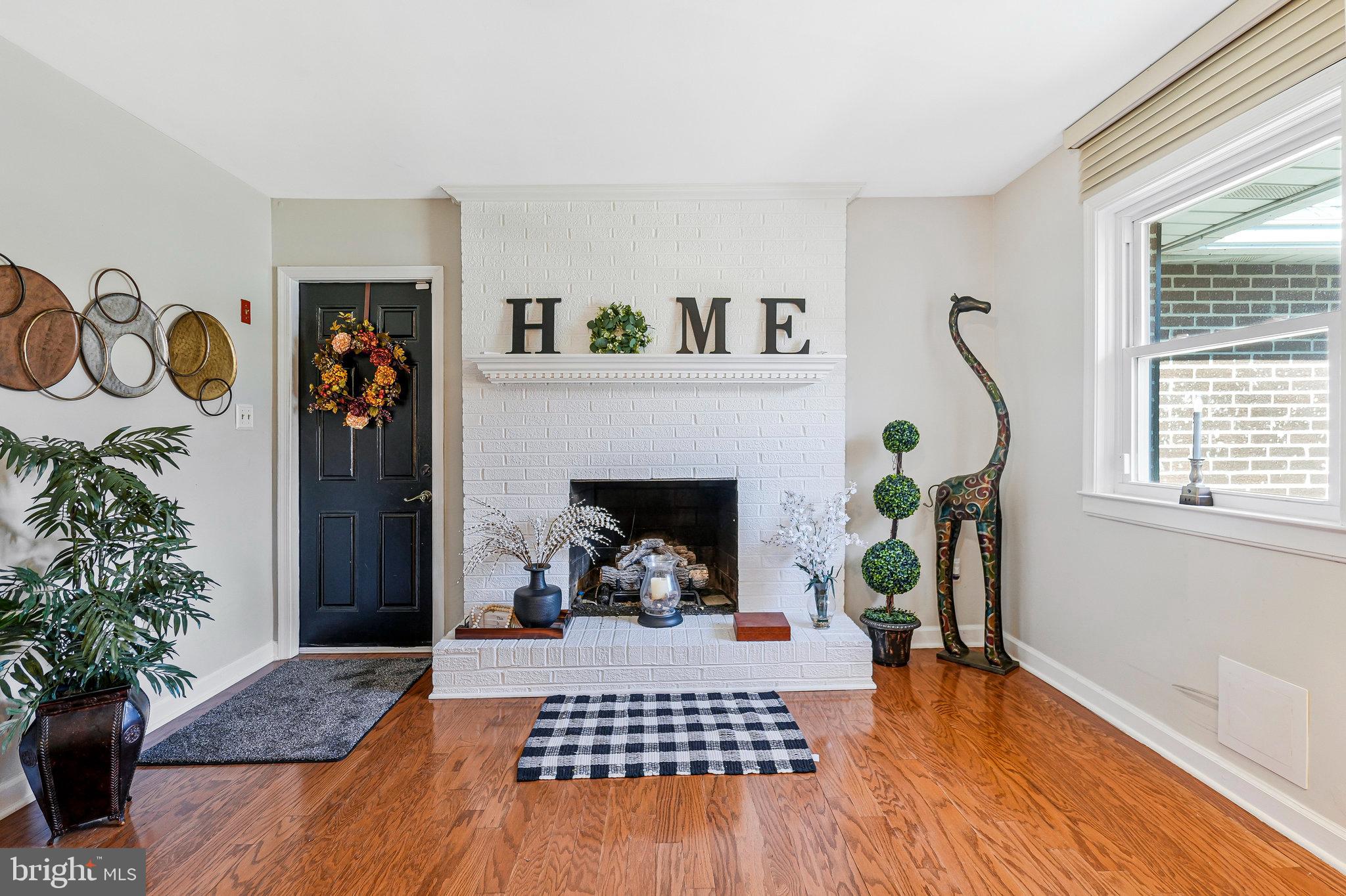 ROBIE MANOR SUB - Residential