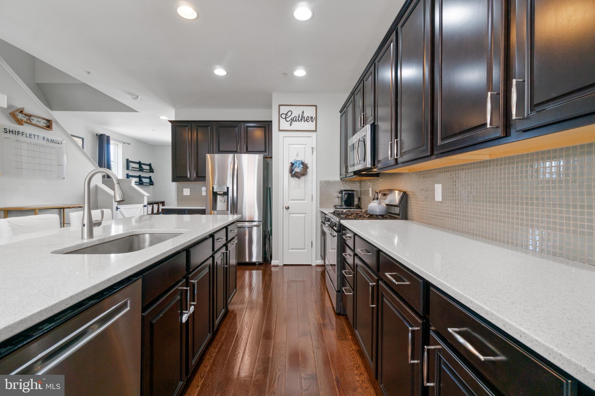 TANYARD COVE NORTH - Residential