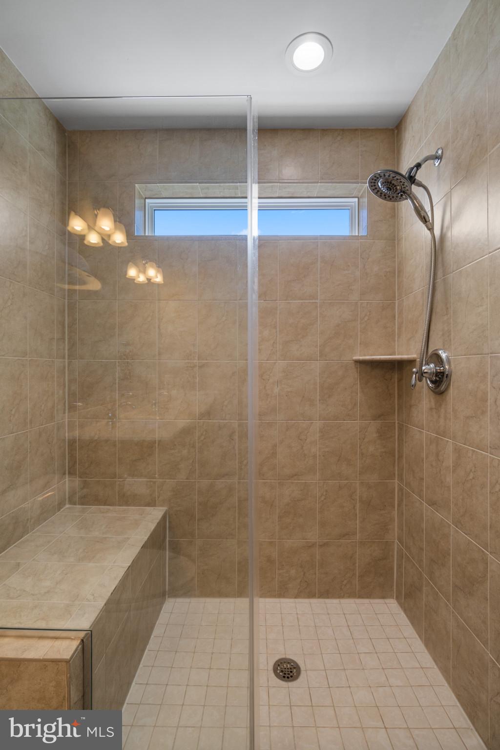 TANYARD COVE NORTH - Residential