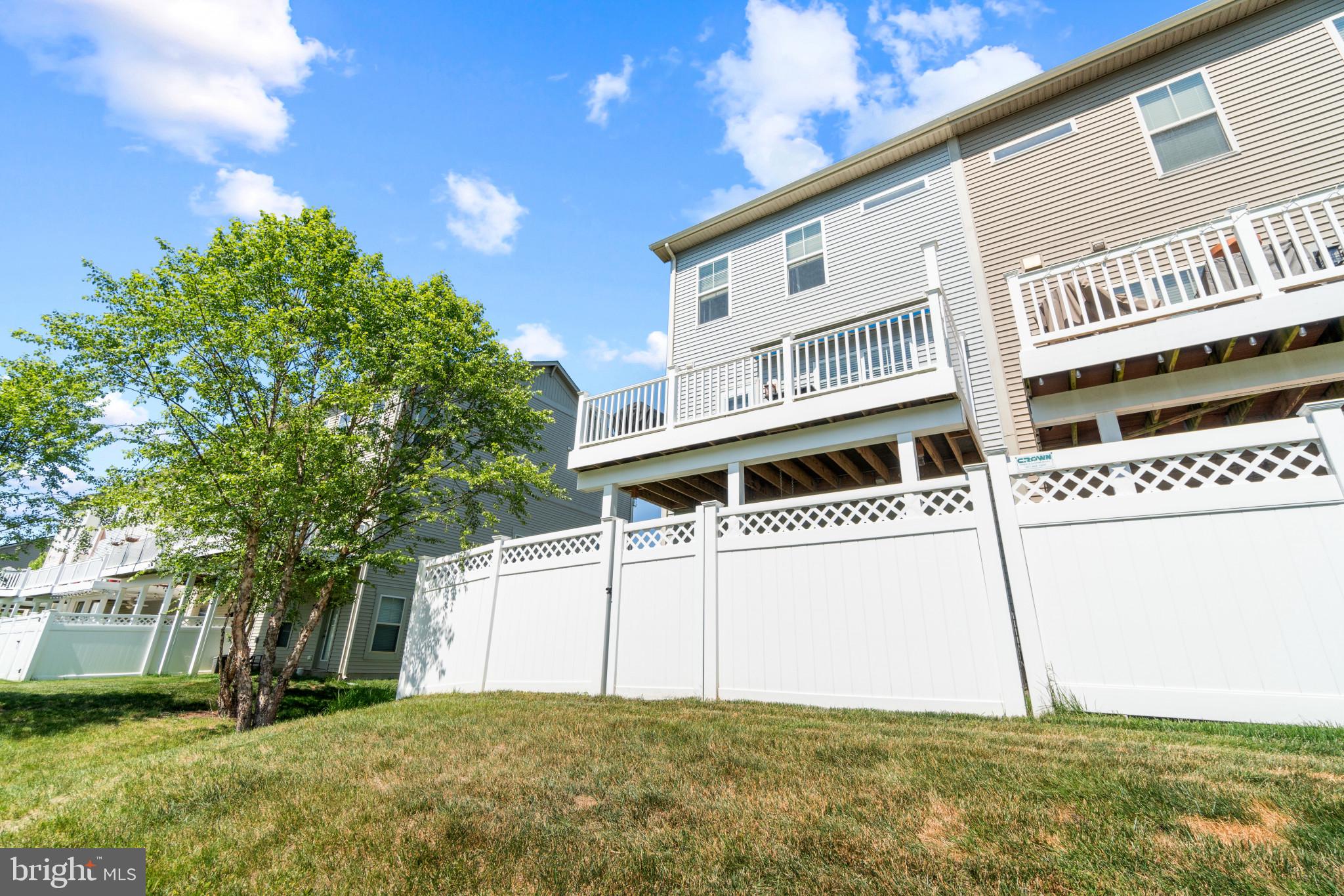 TANYARD COVE NORTH - Residential