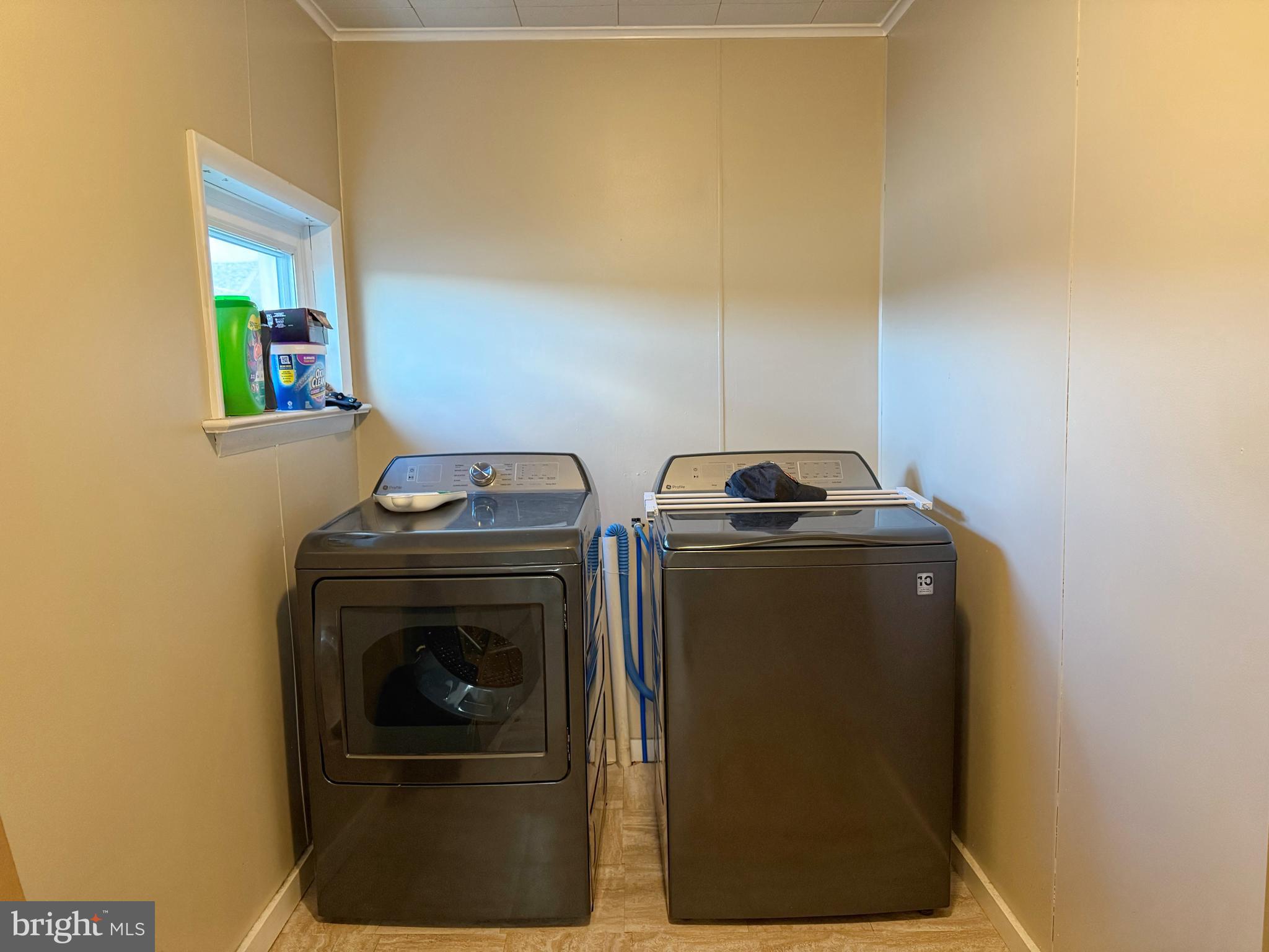 MOUNT CARMEL - Residential