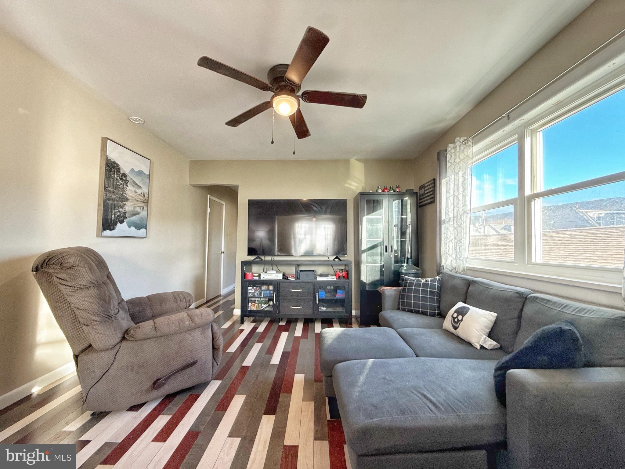 MOUNT CARMEL - Residential