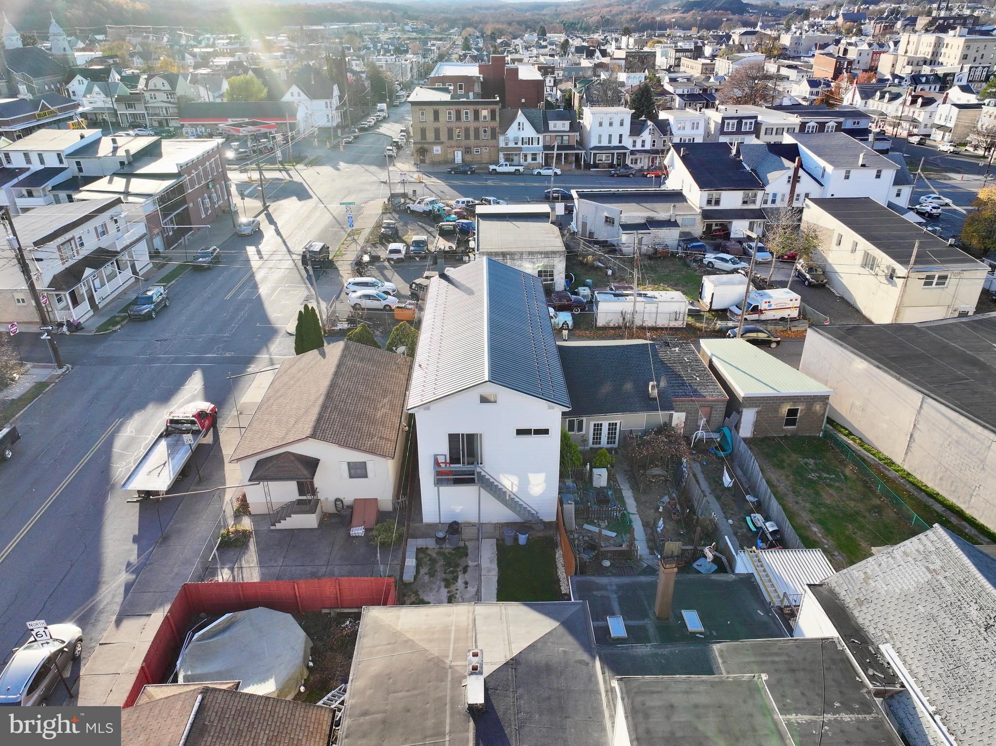 MOUNT CARMEL - Residential