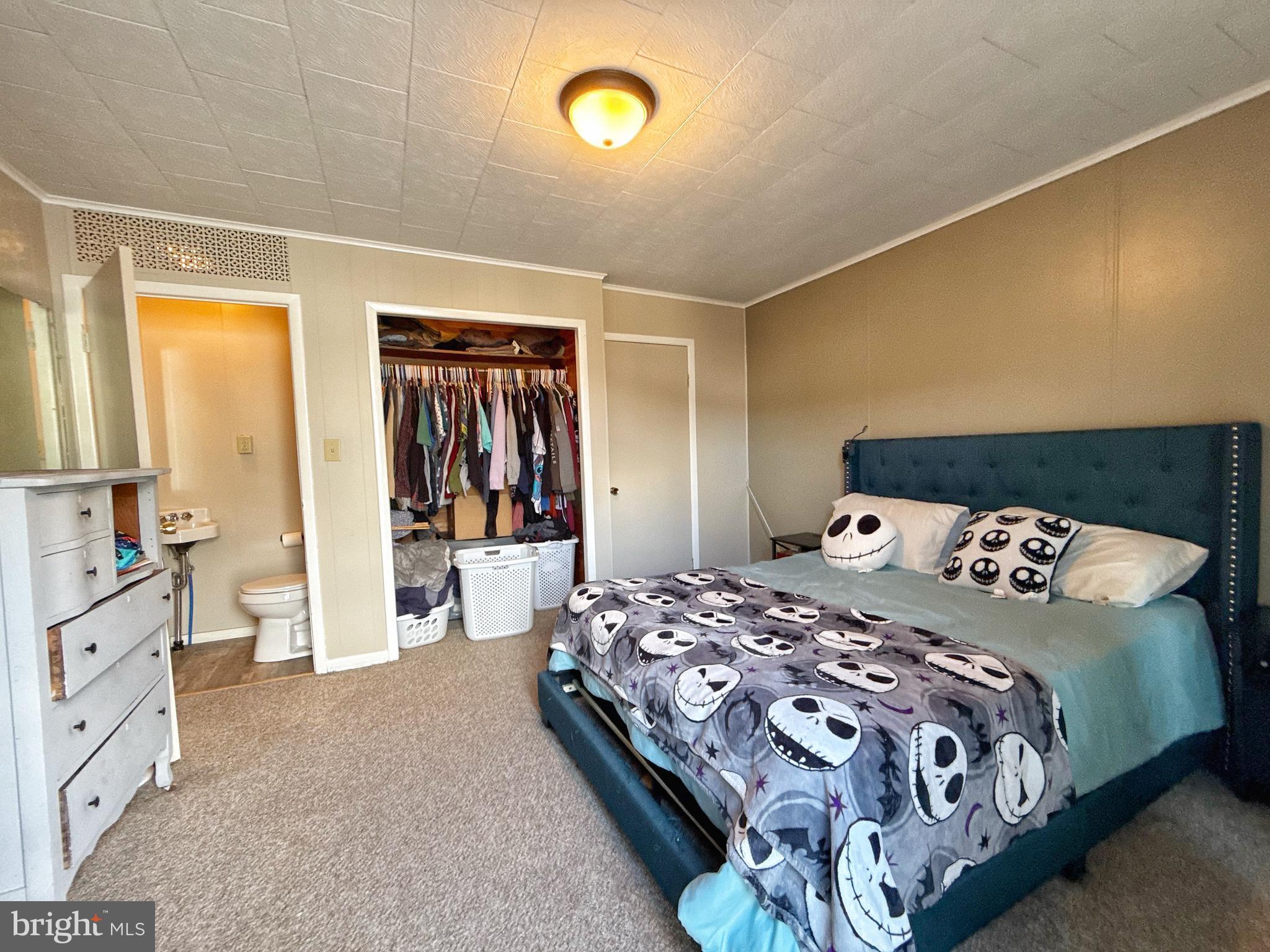 MOUNT CARMEL - Residential