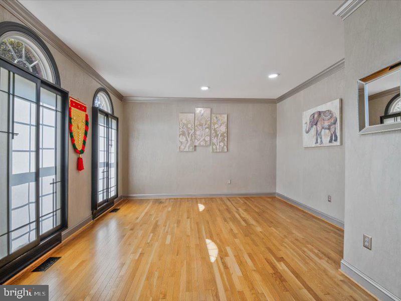 11 TALLEY COURT