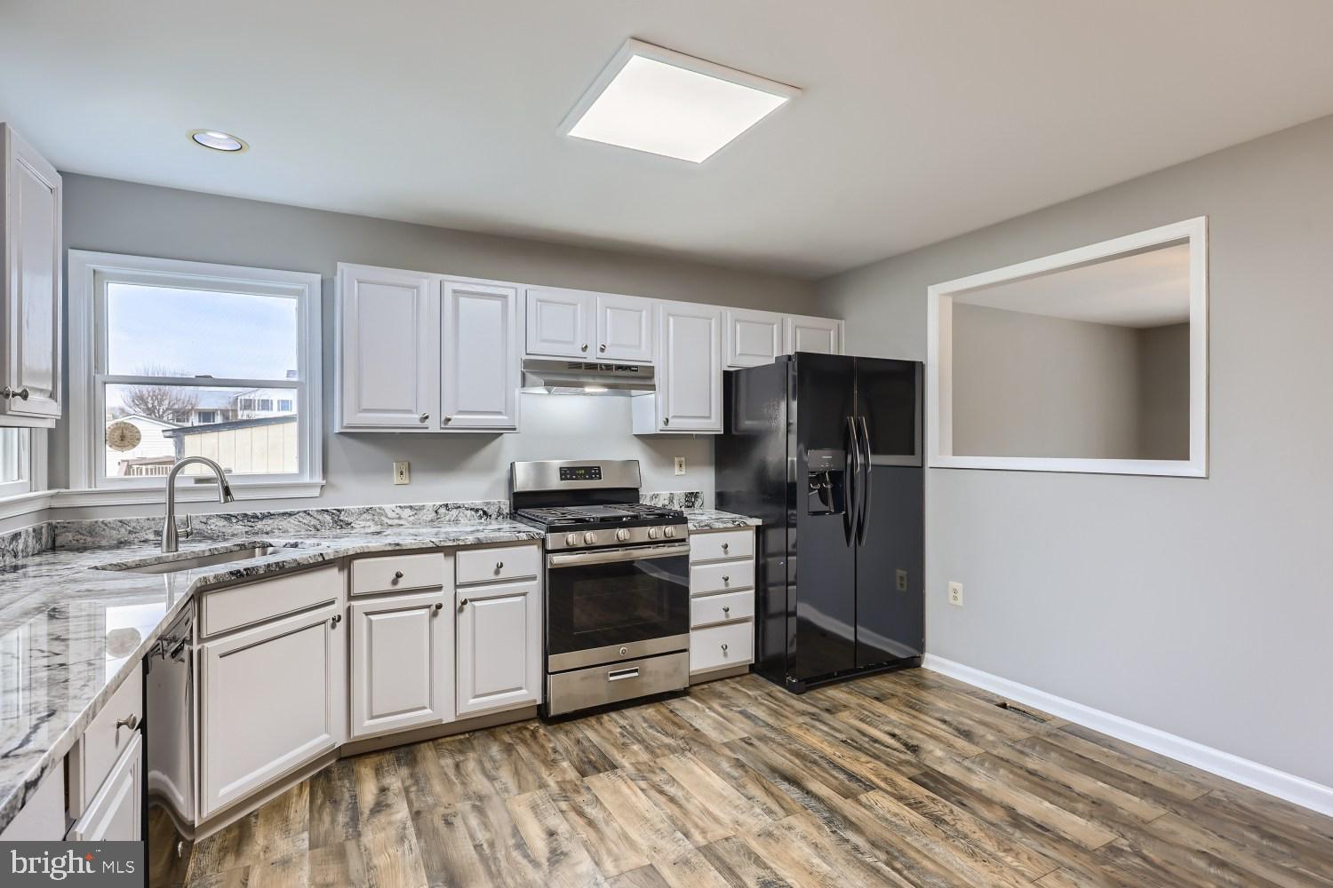 AUTUMN RIDGE - Residential