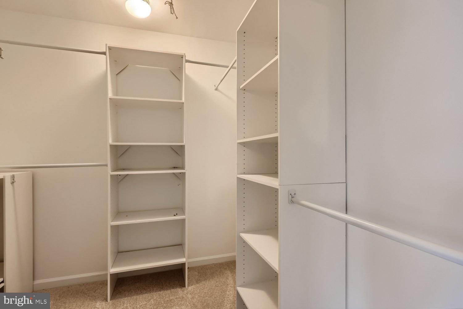 AUTUMN RIDGE - Residential