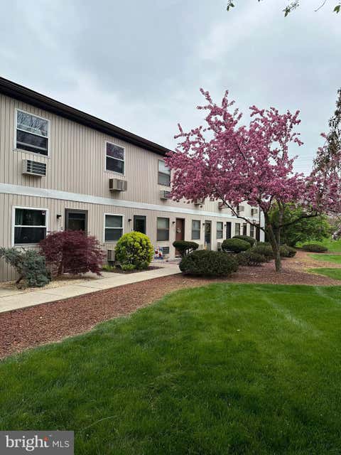 Condo For Sale - 1338 W Wyomissing Blvd<br/> Berks County, WEST LAWN, PA 19609