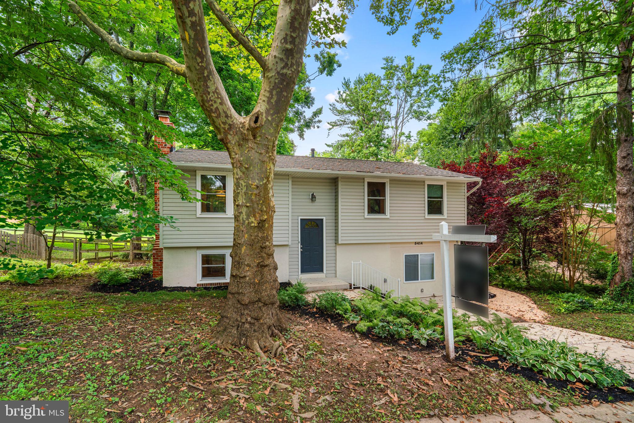 5414 HESPERUS DRIVE