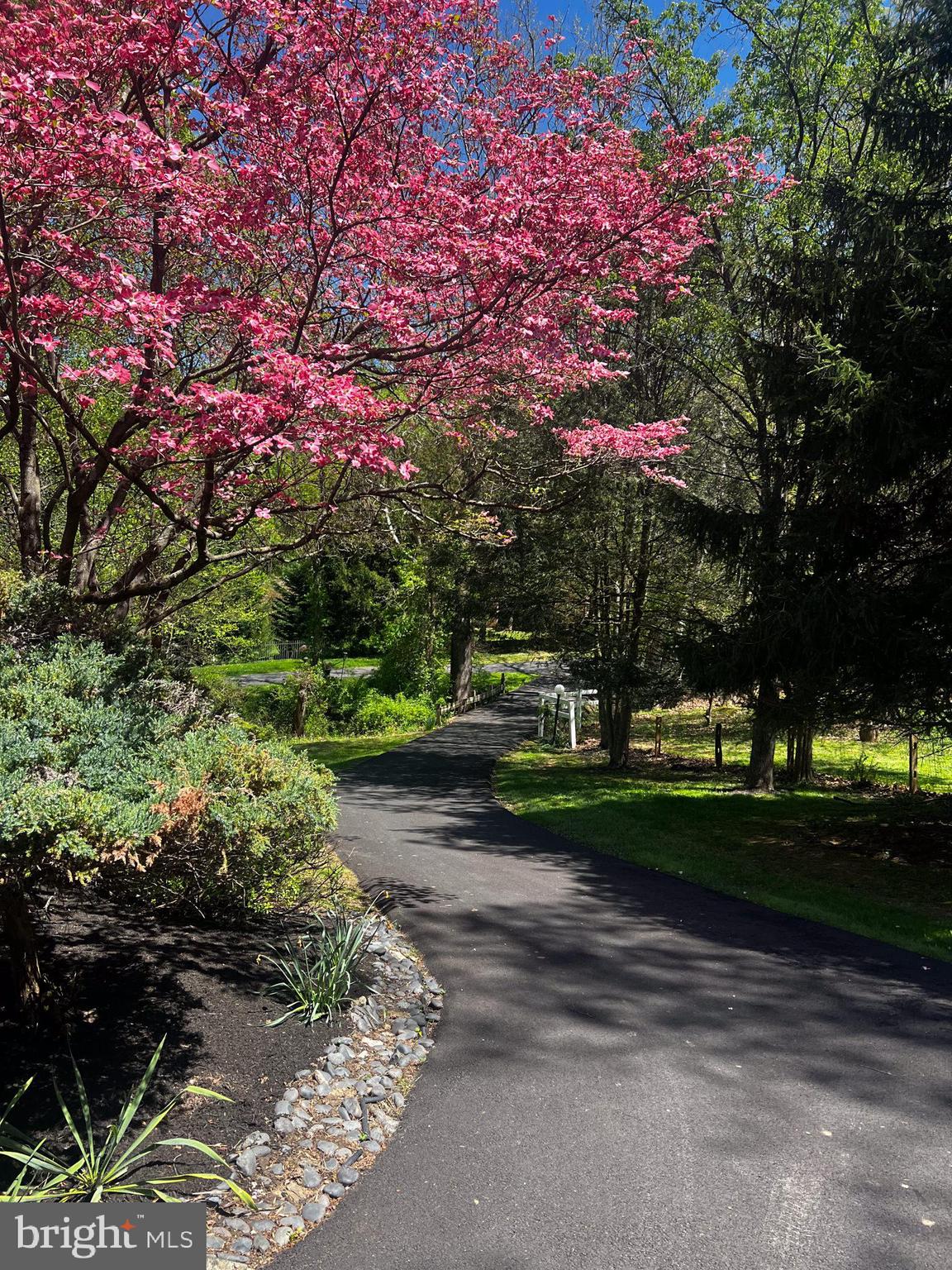 WINDMILL FARM - Residential